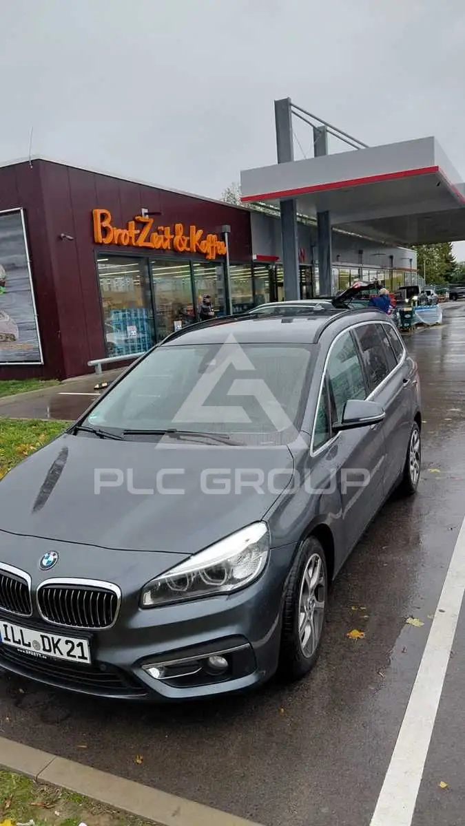 2016 BMW 220