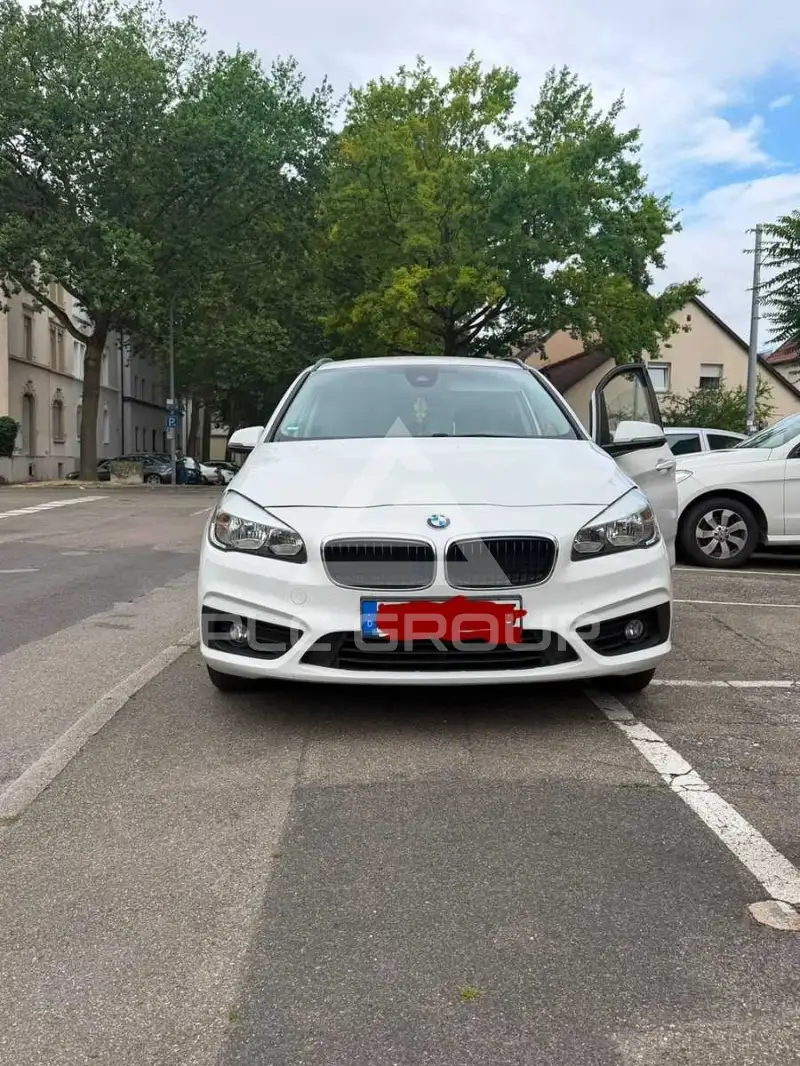 2016 BMW 216