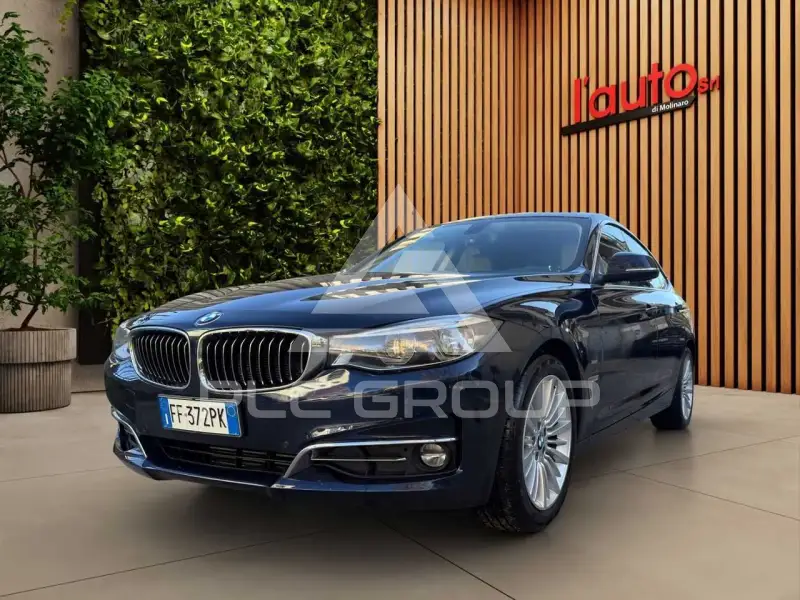 2016 BMW 320