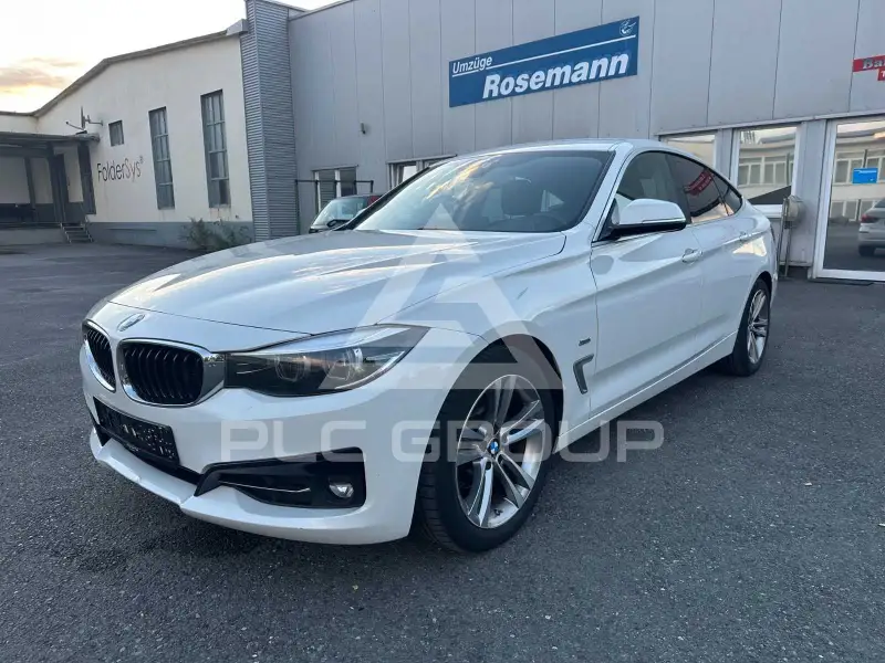2016 BMW 320