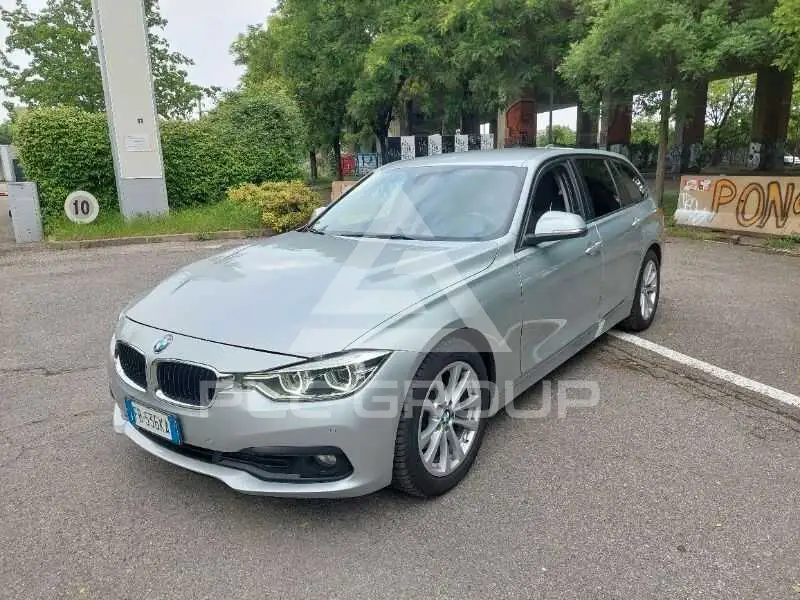 2016 BMW 320