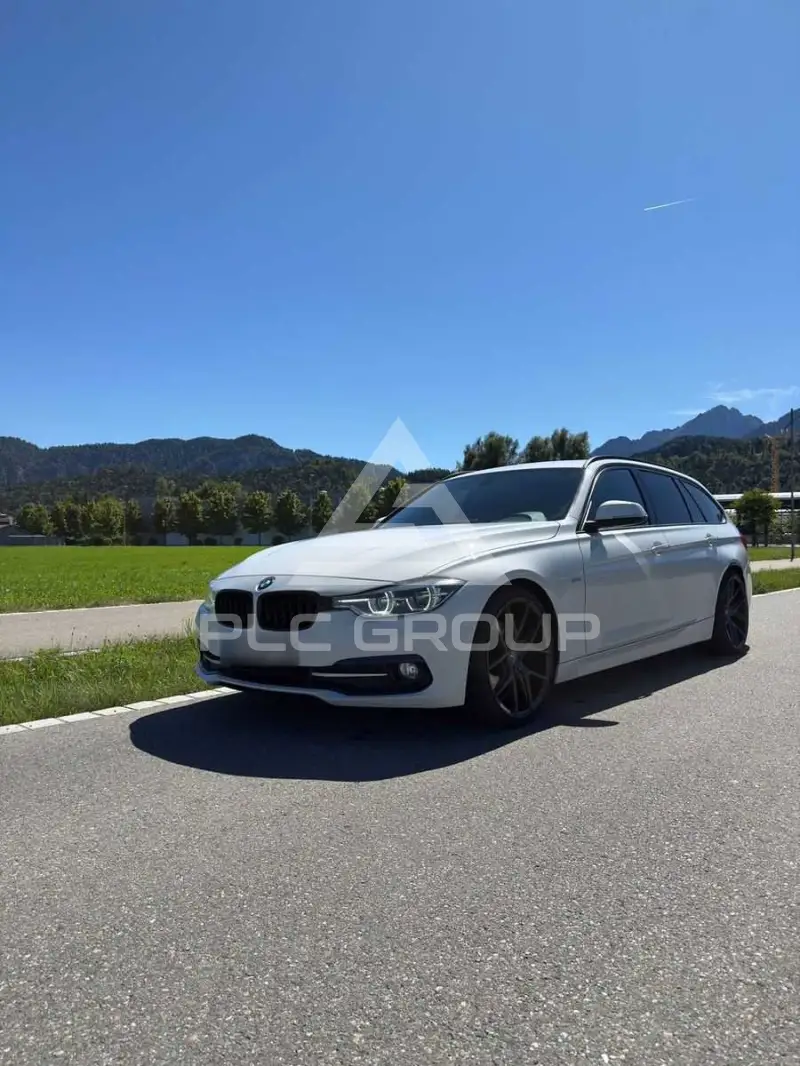 2016 BMW 320