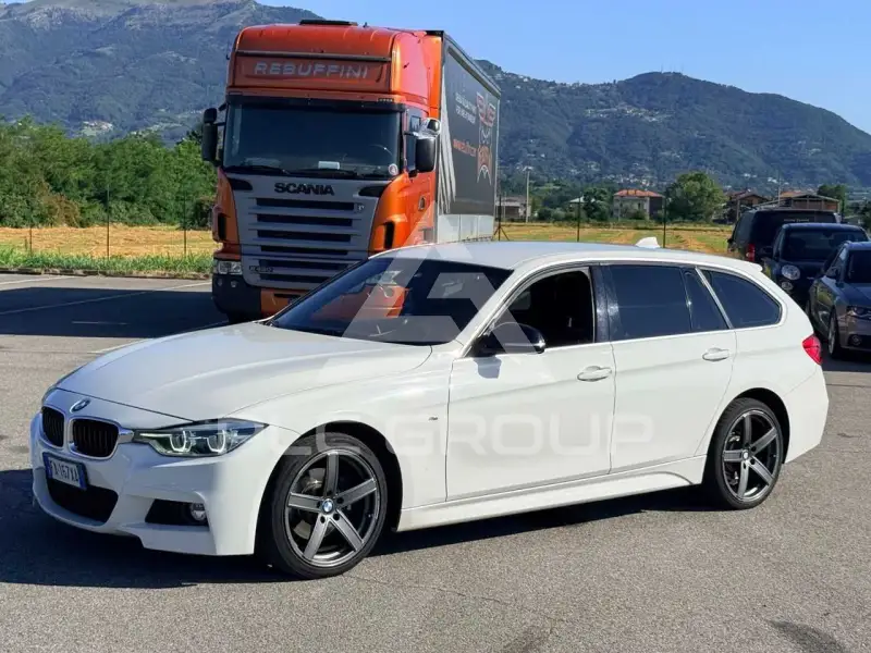 2016 BMW 320