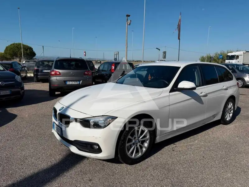 2016 BMW 320