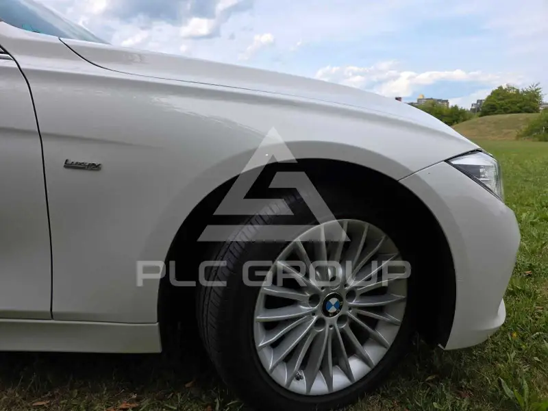 2016 BMW 320