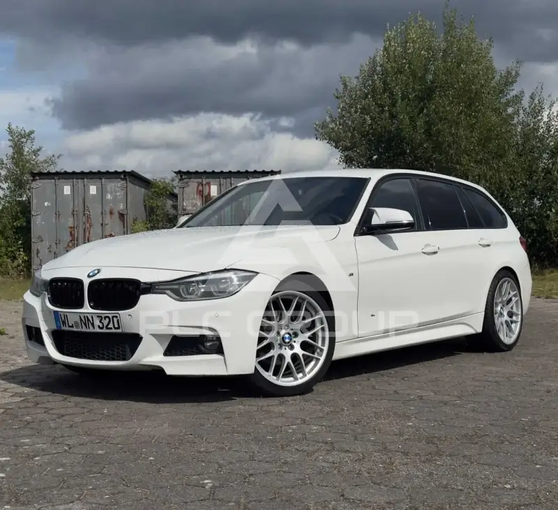 2016 BMW 320