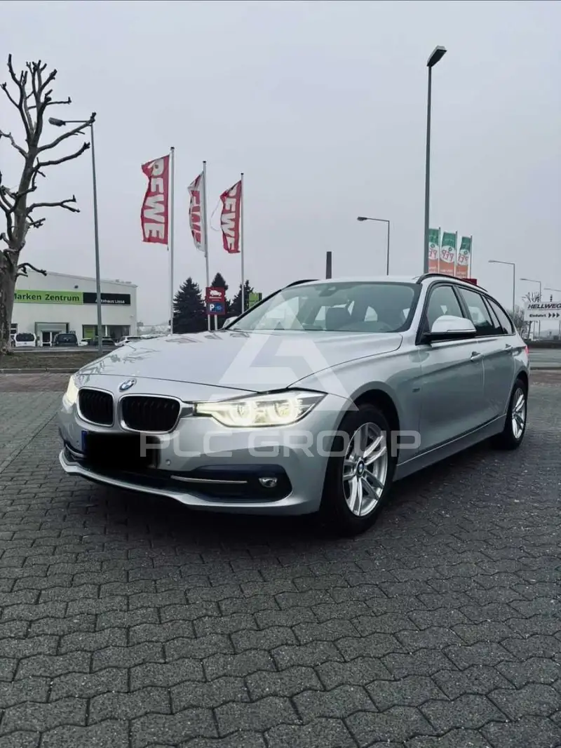 2016 BMW 320