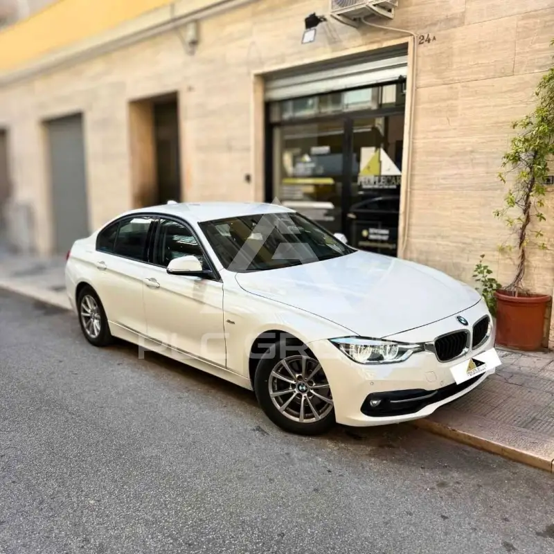 2016 BMW 320