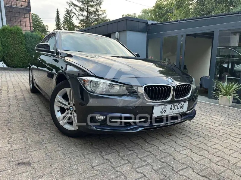 2016 BMW 330