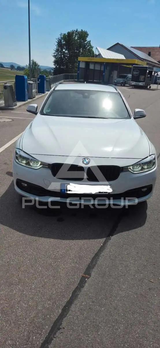 2016 BMW 330