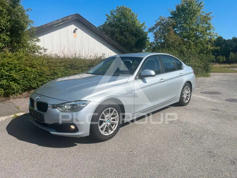 2016 BMW 330