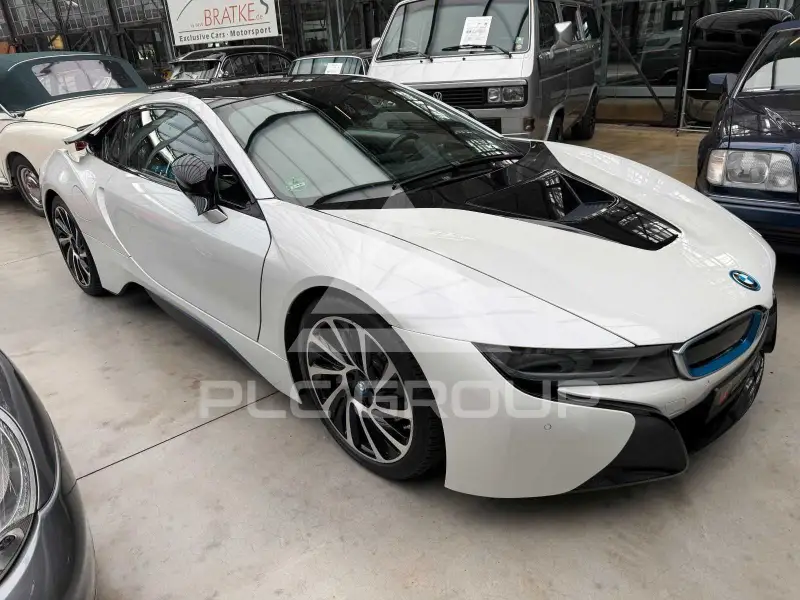 2016 BMW I8