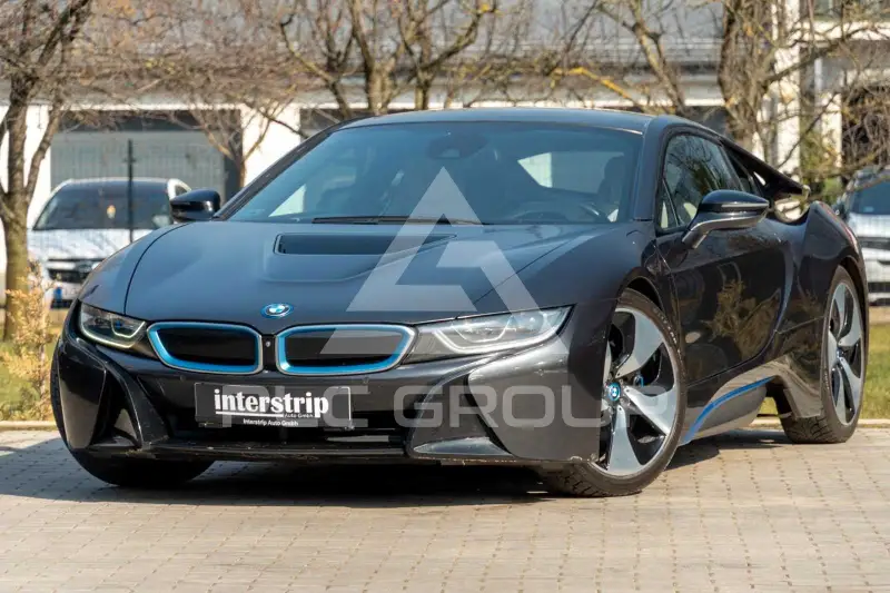 2016 BMW I8