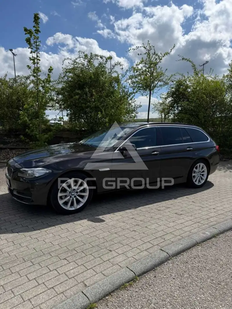 2016 BMW 520