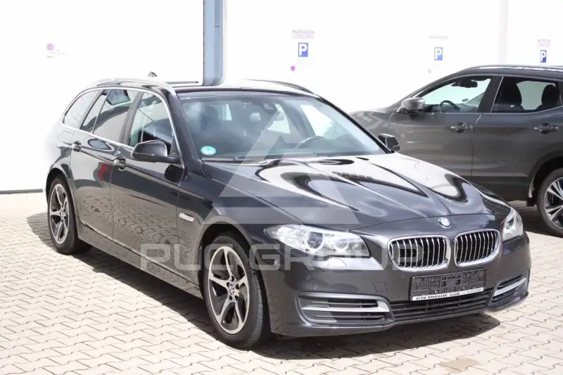 2016 BMW 520