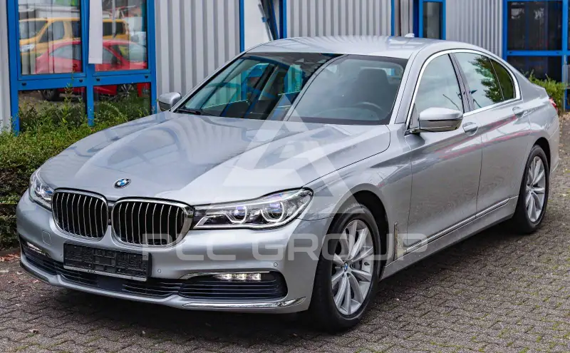 2016 BMW 730