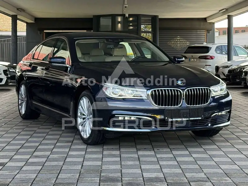 2016 BMW 730