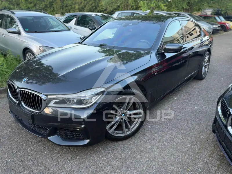 2016 BMW 730