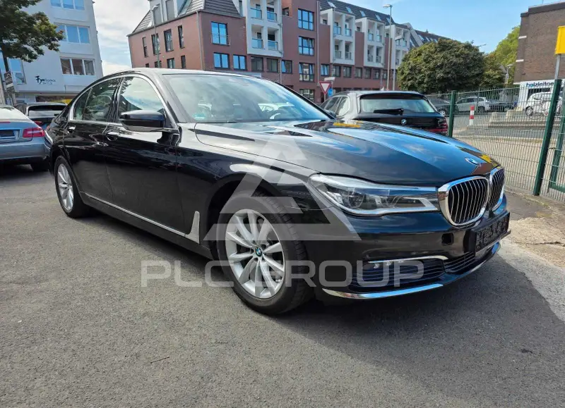 2016 BMW 730