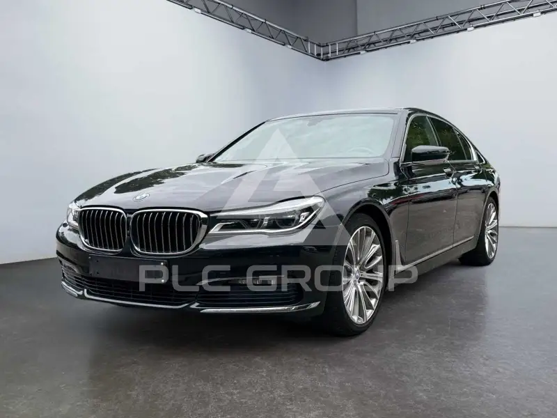 2016 BMW 730