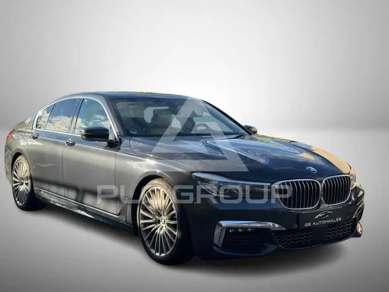 2016 BMW 730