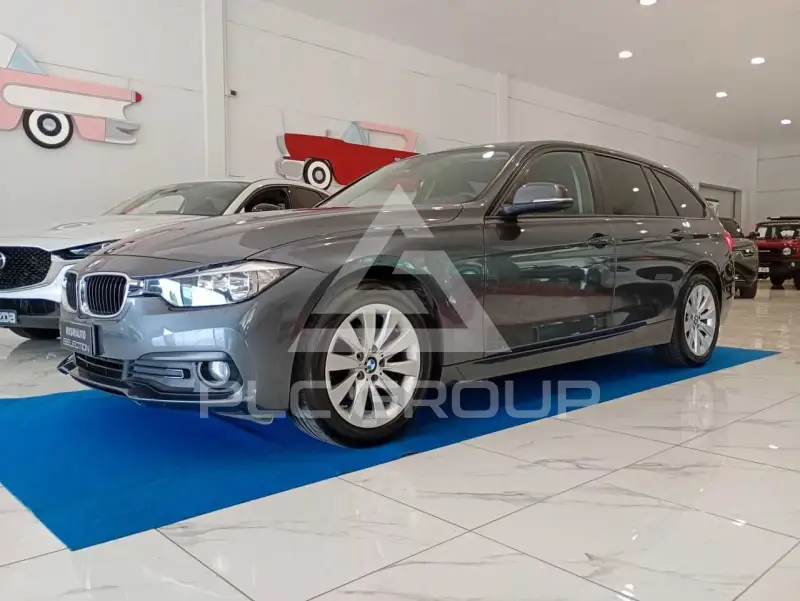 2016 BMW 318