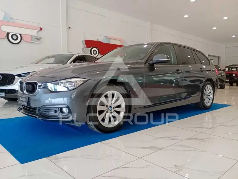 2016 BMW 318
