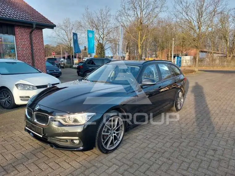 2016 BMW 318