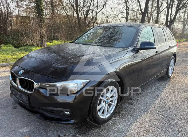 2016 BMW 318