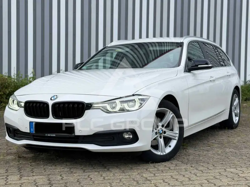 2016 BMW 318