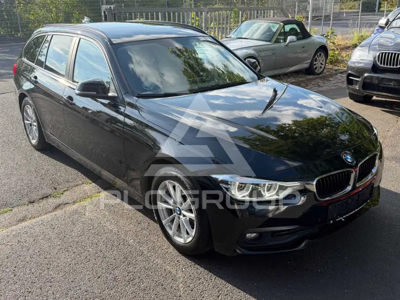 2016 BMW 318