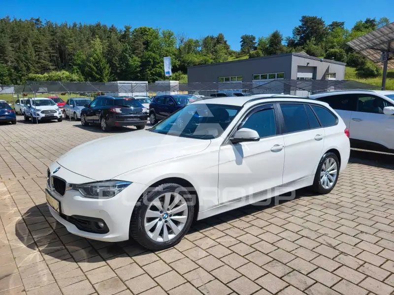 2016 BMW 318