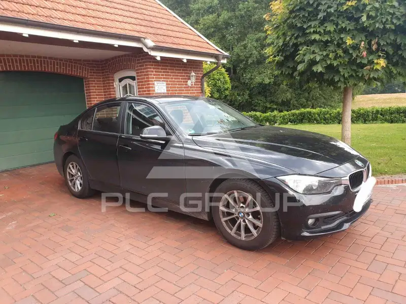 2016 BMW 318