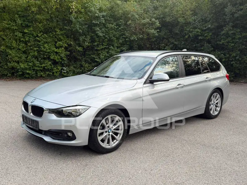 2016 BMW 318