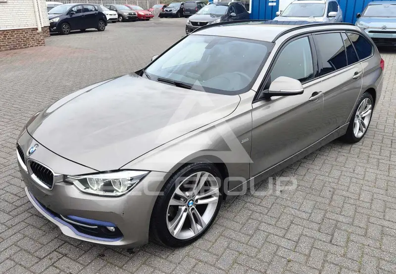 2016 BMW 318