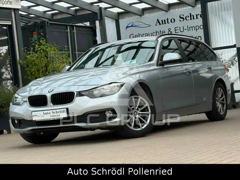 2016 BMW 318