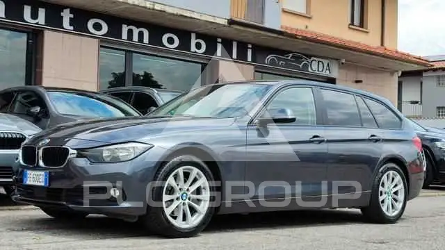 2016 BMW 318