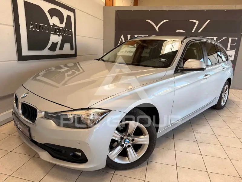 2016 BMW 318