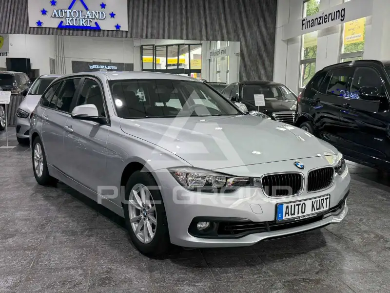 2016 BMW 318