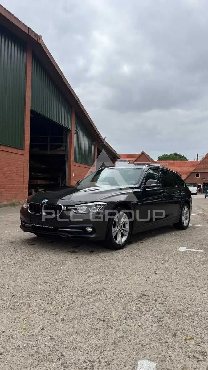 2016 BMW 318