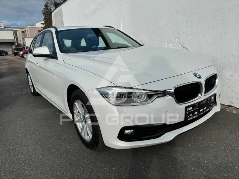 2016 BMW 318