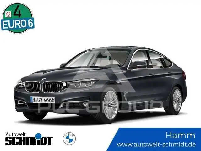 2016 BMW 320