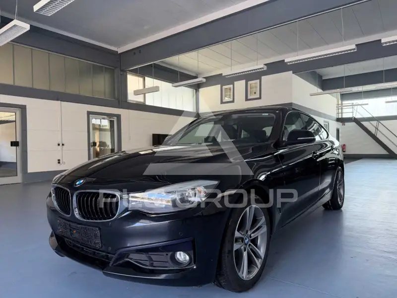 2016 BMW 320