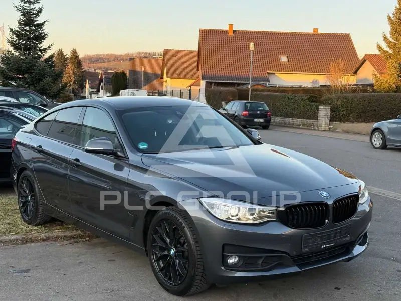 2016 BMW 320