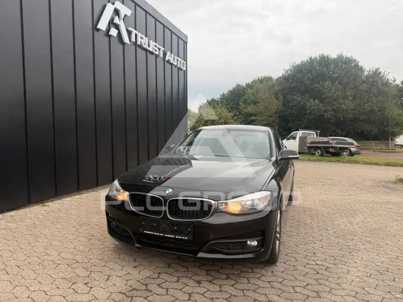 2016 BMW 320