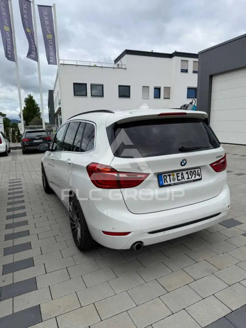 2016 BMW 218
