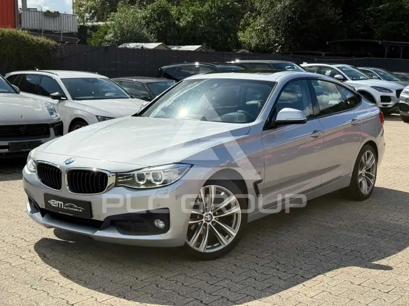 2016 BMW 318