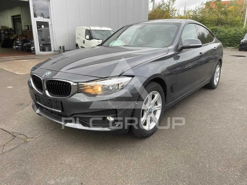 2016 BMW 318