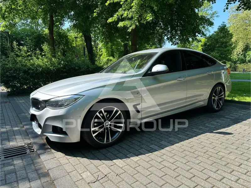 2016 BMW 318