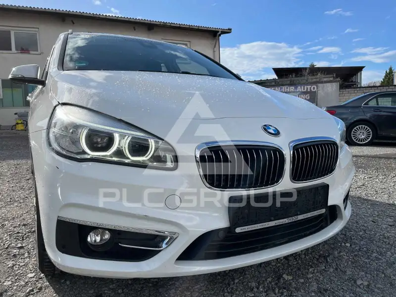 2016 BMW 220
